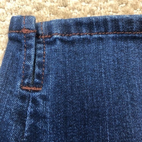 WHBM Skinny Jeans - Picture 3 of 4